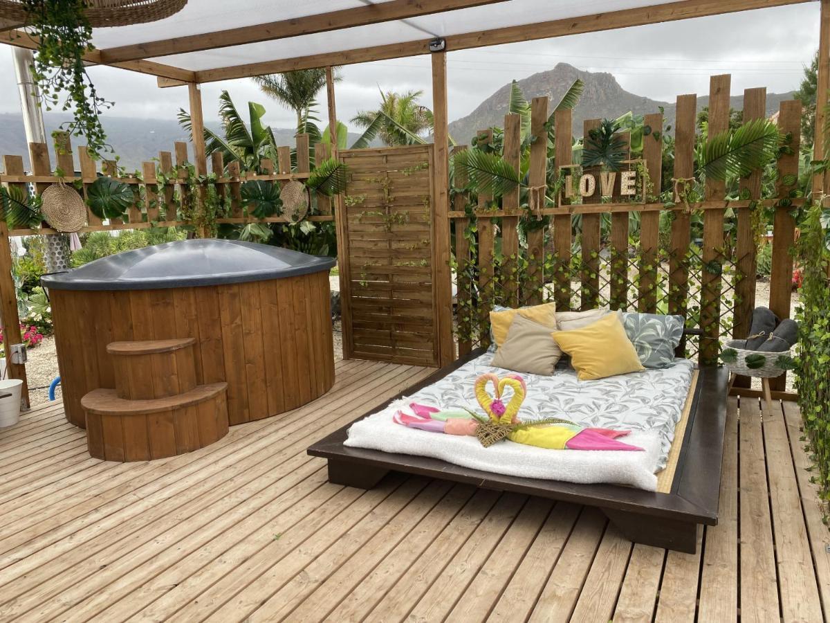 Amani Suite Con Jacuzzi Climatizado Y Piscina Buzanada Exterior photo