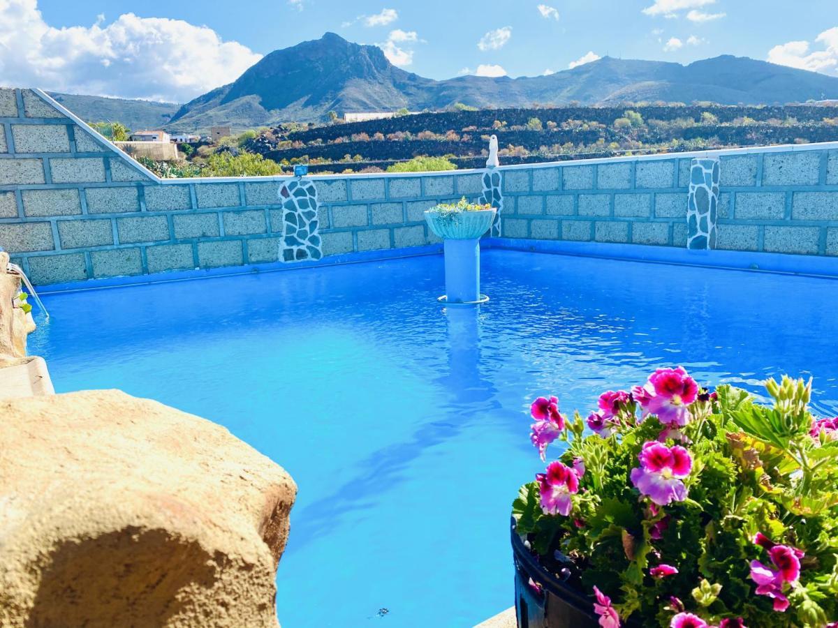 Amani Suite Con Jacuzzi Climatizado Y Piscina Buzanada Exterior photo