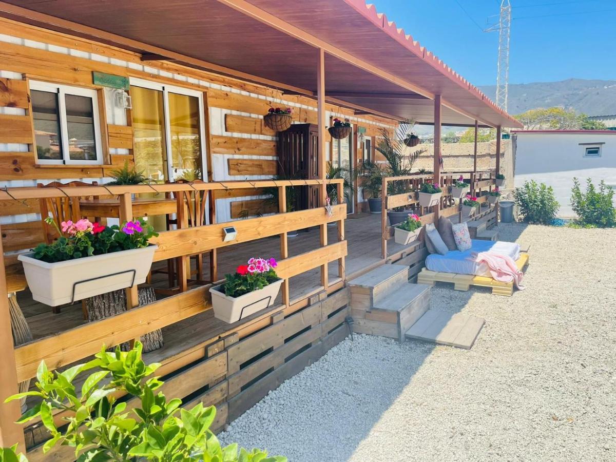 Amani Suite Con Jacuzzi Climatizado Y Piscina Buzanada Exterior photo